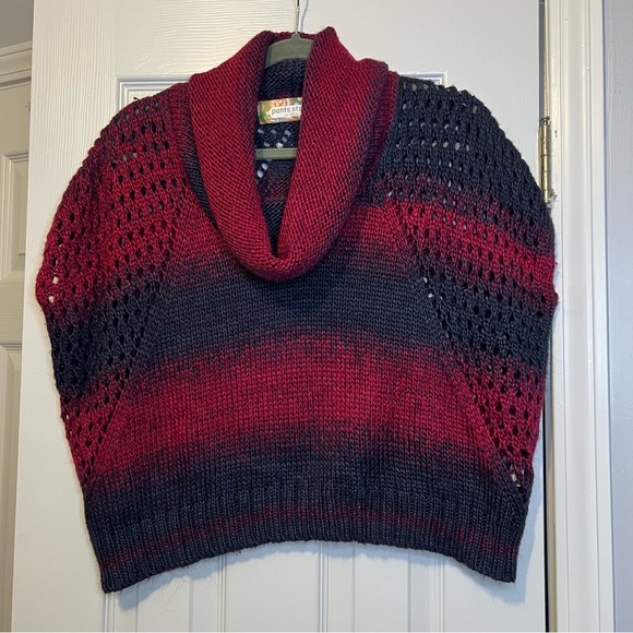 Pants Store Brand Red and Blue Cowl Neck Cropped Sweater - Picture 1 of 5